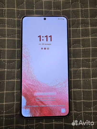 Samsung Galaxy S22, 8/256 ГБ