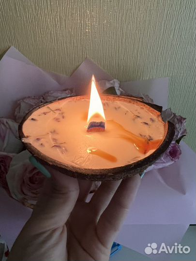 Ароматная свеча