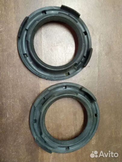 Проставки под пружина Мазда MPV