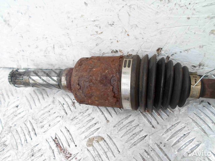 Полуось задняя правая Ford Escape 3 CV614K138