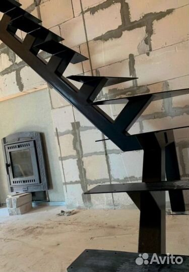 Лестницы прямые под ключ