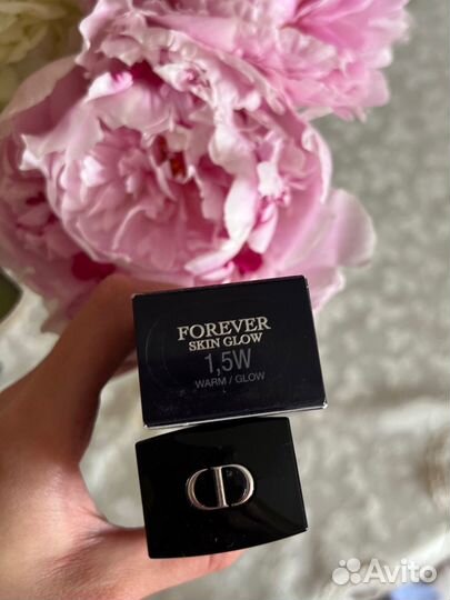 Крем тональный Dior forever skin glow 1,5W