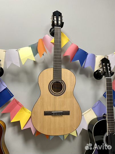 Классическая гитара