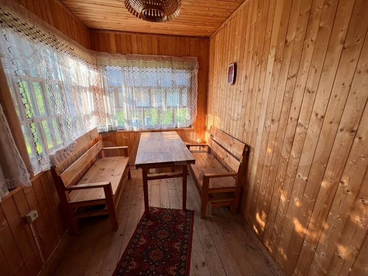 Дом 52 м² на участке 6 сот.