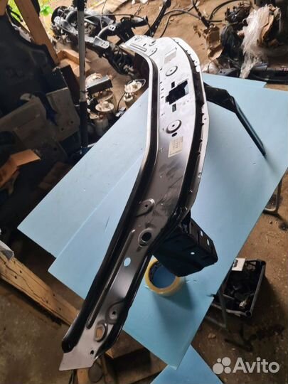 Рамка радиатора LADA Largus 2016