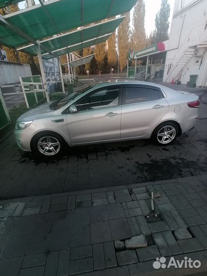 Kia Rio 1.6 МТ, 2016, 107 000 км