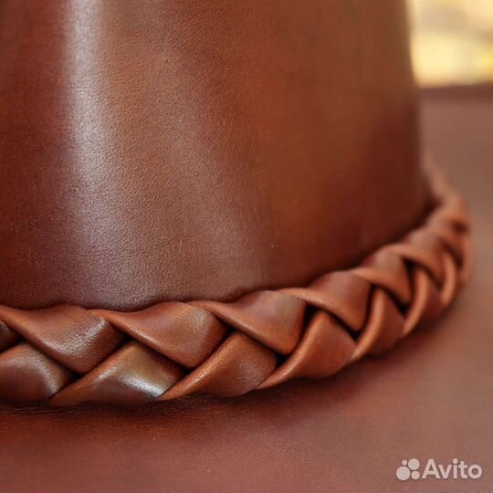 Ковбойская шляпа из кожи