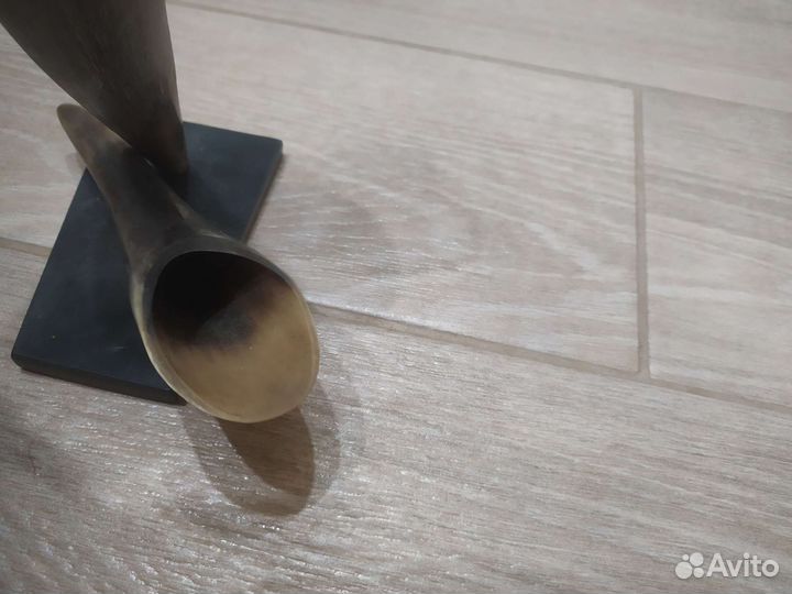 Подставка для ручек из рога