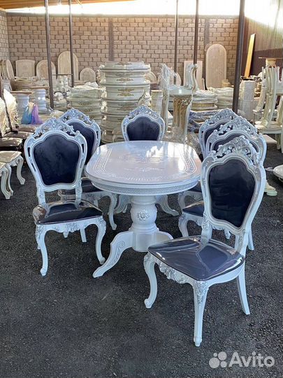 Столы и стулья новые