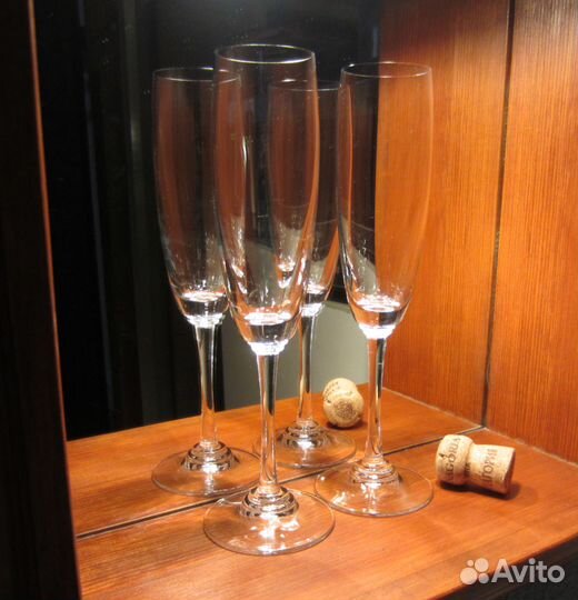 Фужеры. Бокалы. Креманки. Стекло. Подсвечники