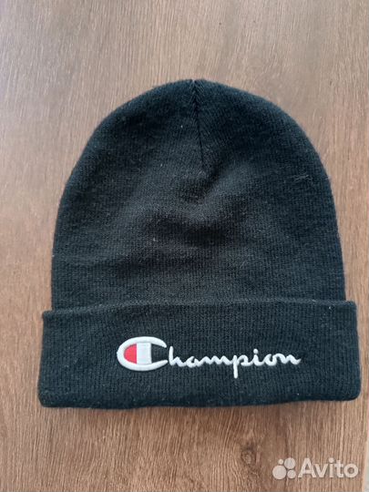 Шапка champion