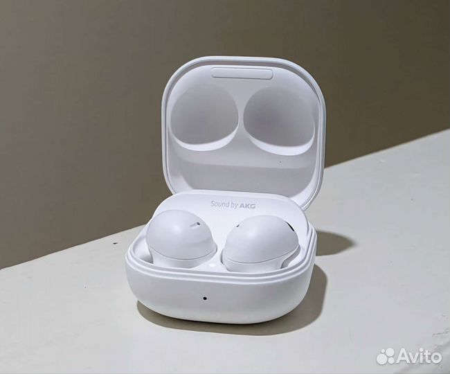 Беспроводные наушники Samsung buds2pro