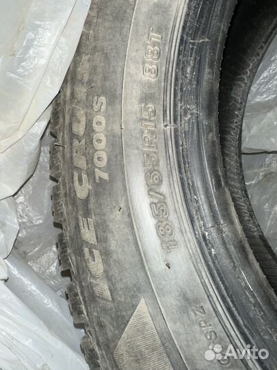 Bridgestone Ice Cruiser 7000S 185/60 R15