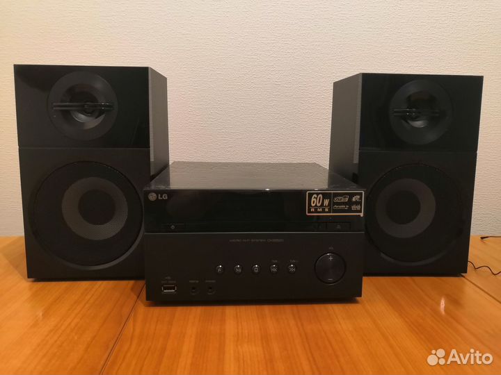 Продам музыкальный центр LG