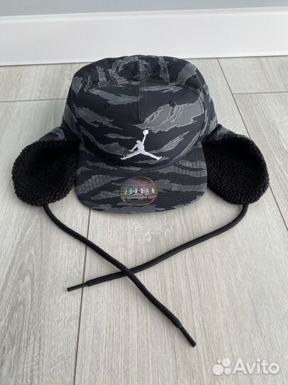 Зимняя кепка Air Jordan