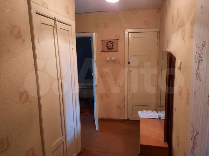 Доля в 1-к. квартире, 40,2 м², 2/2 эт.