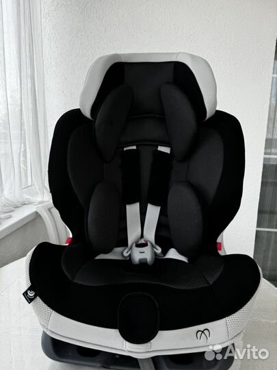 Автокресло Carmate Swingmoon Premium Black