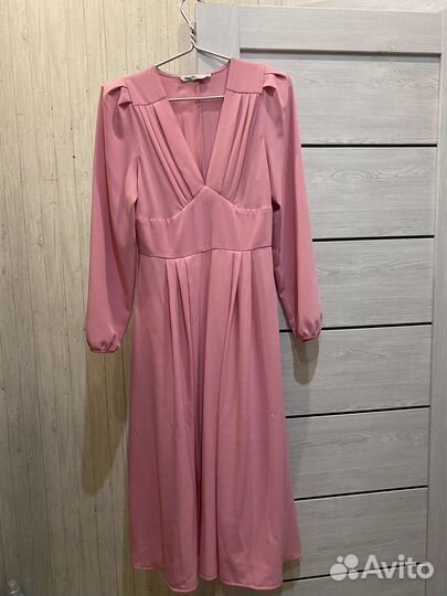 Платье charmstore