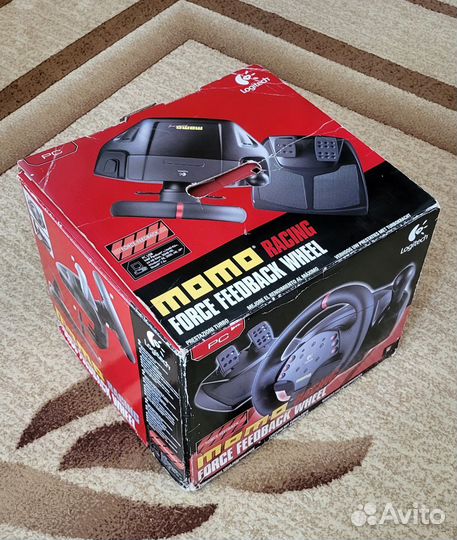 Руль logitech momo racing