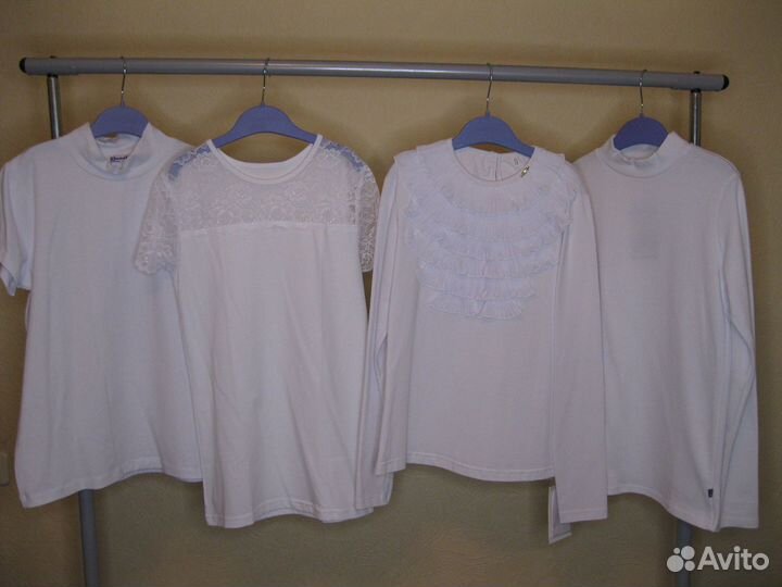 Новые школьные блузки и водолазки на рост 152