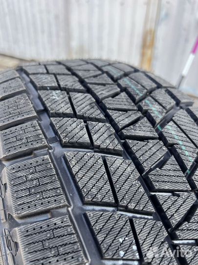 Kapsen IceMax RW501 225/55 R19 94T