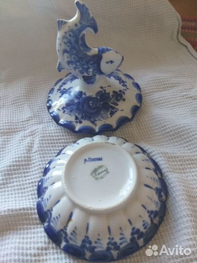 Икорница «Рыбка», гжель