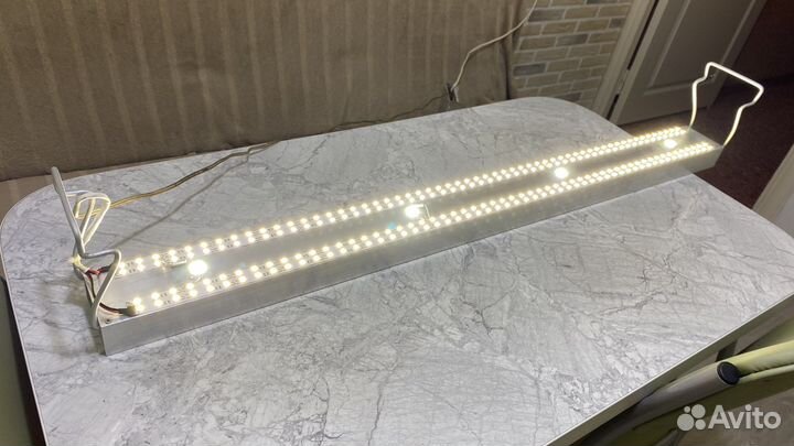 Лампа для аквариума