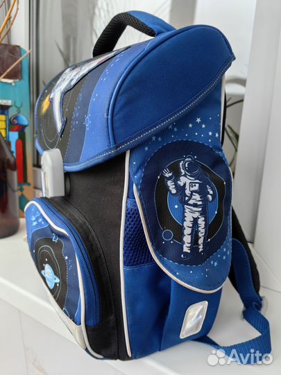 Портфель школьный