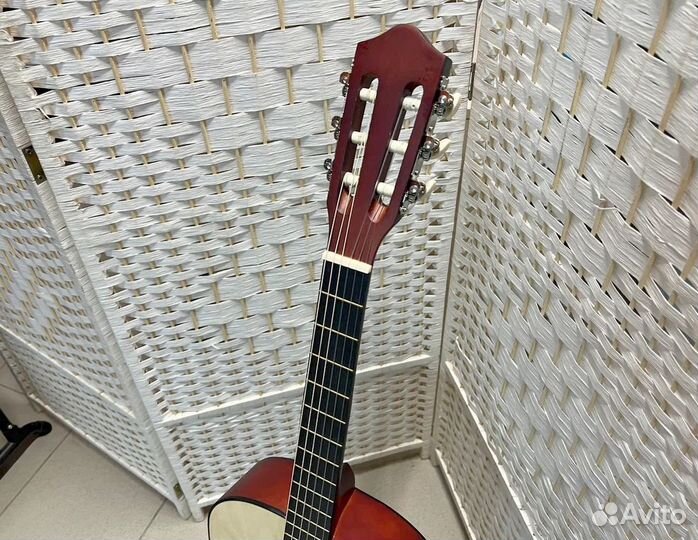 Классическая гитара