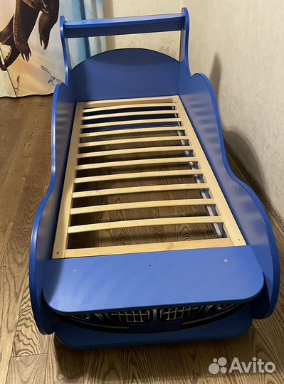 Кровать машина с матрасом
