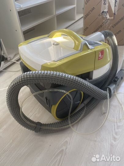 Моющий пылесос Zelmer