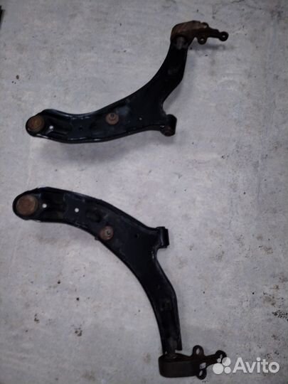 Рычаги передние Ниссан Альмера н 16