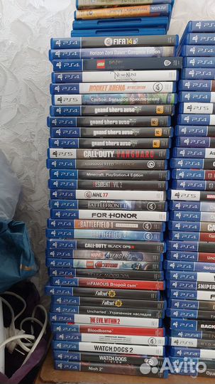 Геймпад голубой и оригинал диски на рс4 и рс5