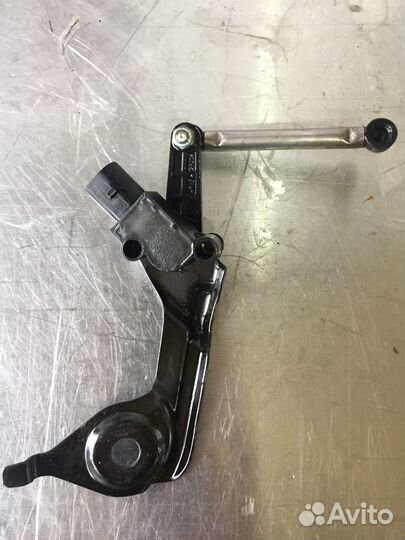 Датчик уровня подвески ауди А4 В8