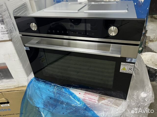 Компактный духовой шкаф c свч Midea mi9500gbx