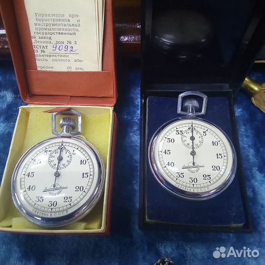 Часы Слава (танк )СССР