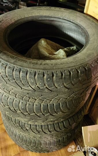 Nokian Tyres Hakkapeliitta 5 235/65 R18 110