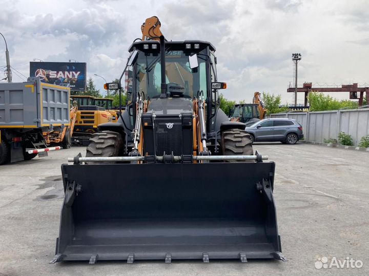 Экскаватор-погрузчик CASE 695 ST, 2023