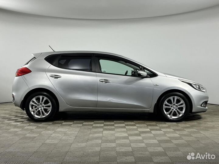 Kia Ceed, 2013
