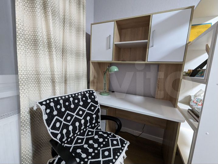 2-к. квартира, 65 м², 1/13 эт.