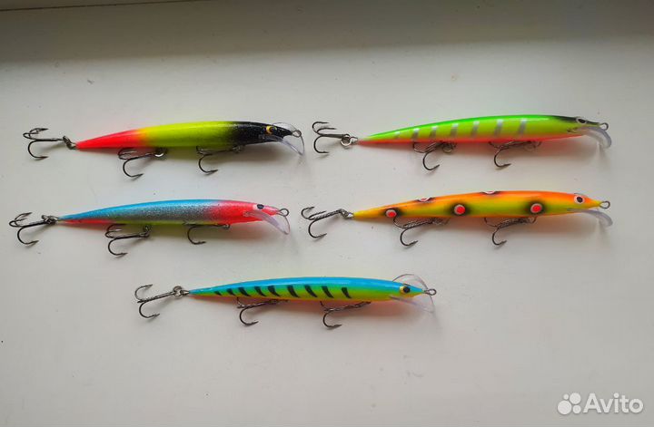 5 воблеров на судака