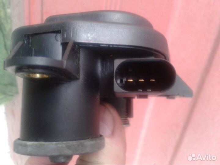 Серво-привод вихревых заслонок на 612 мотор ML 270