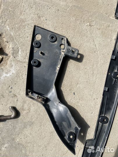 Наладка на задний бампер Prius 30