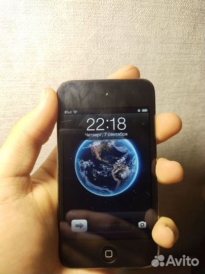 iPod touch 4