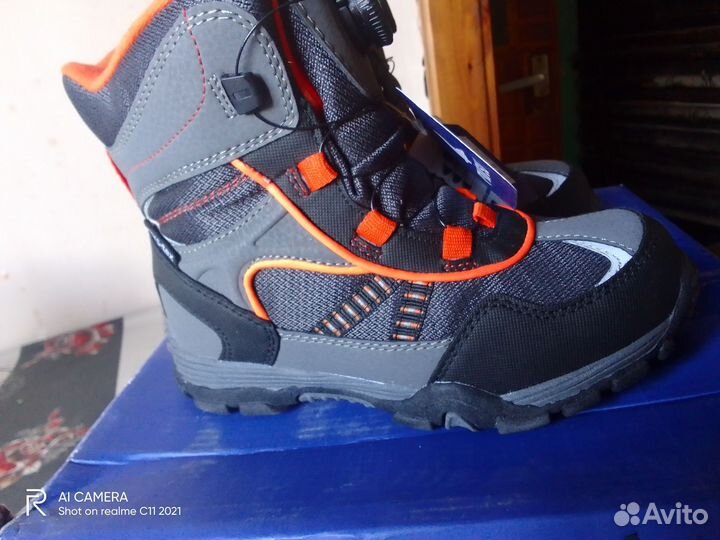 Ботинки детские новые