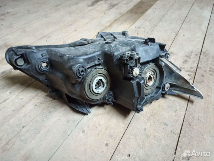 Оригинальные фары на toyota camry 50