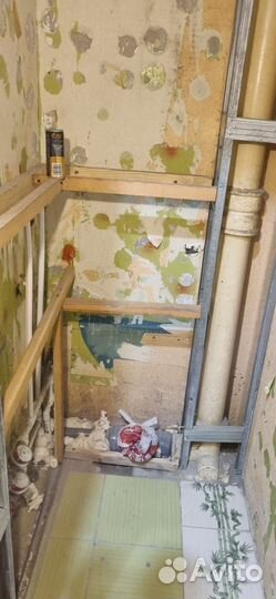 Обшивка санузла ванной комнаты с панельями