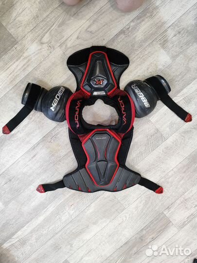 Нагрудник хоккейный bauer 1x lite