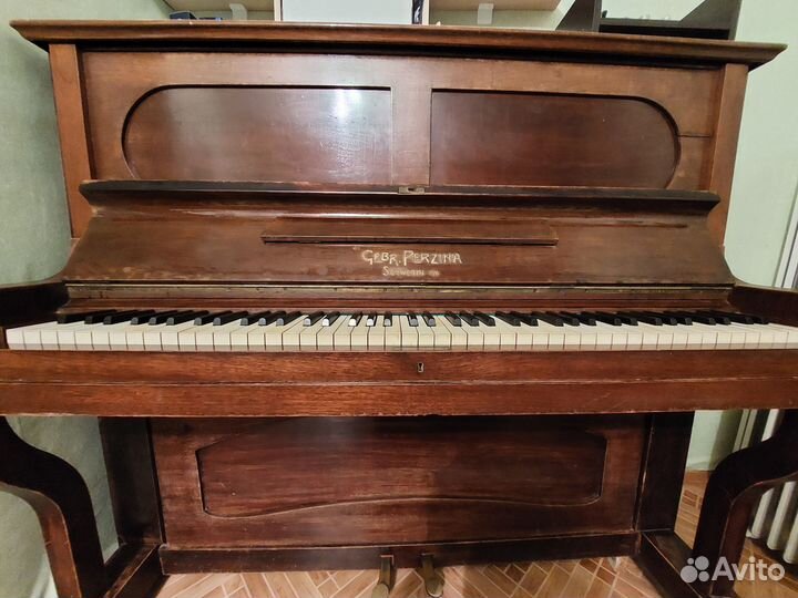 Пианино антиикварное Gebr.Perzina 19 век