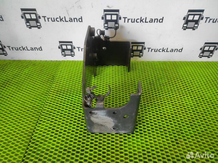 Кронштейн осушителя Volvo Fh 4